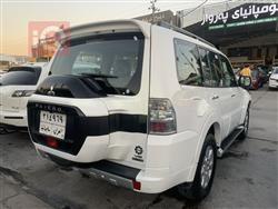 ميتسوبيشي باجيرو
